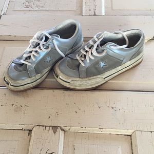 Vtg 90s silver Converse Shoes